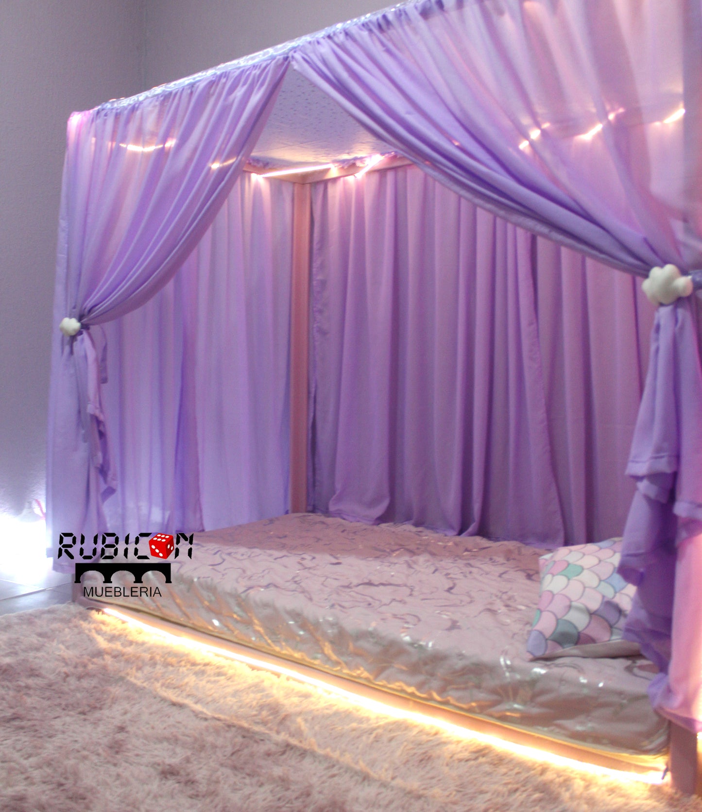 Cama Montessori casita de sueños en madera y pabellón mosquitero +vendido