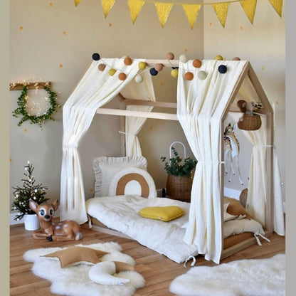 Cama montessori de madera casita de sueños infantil con par de cortinas