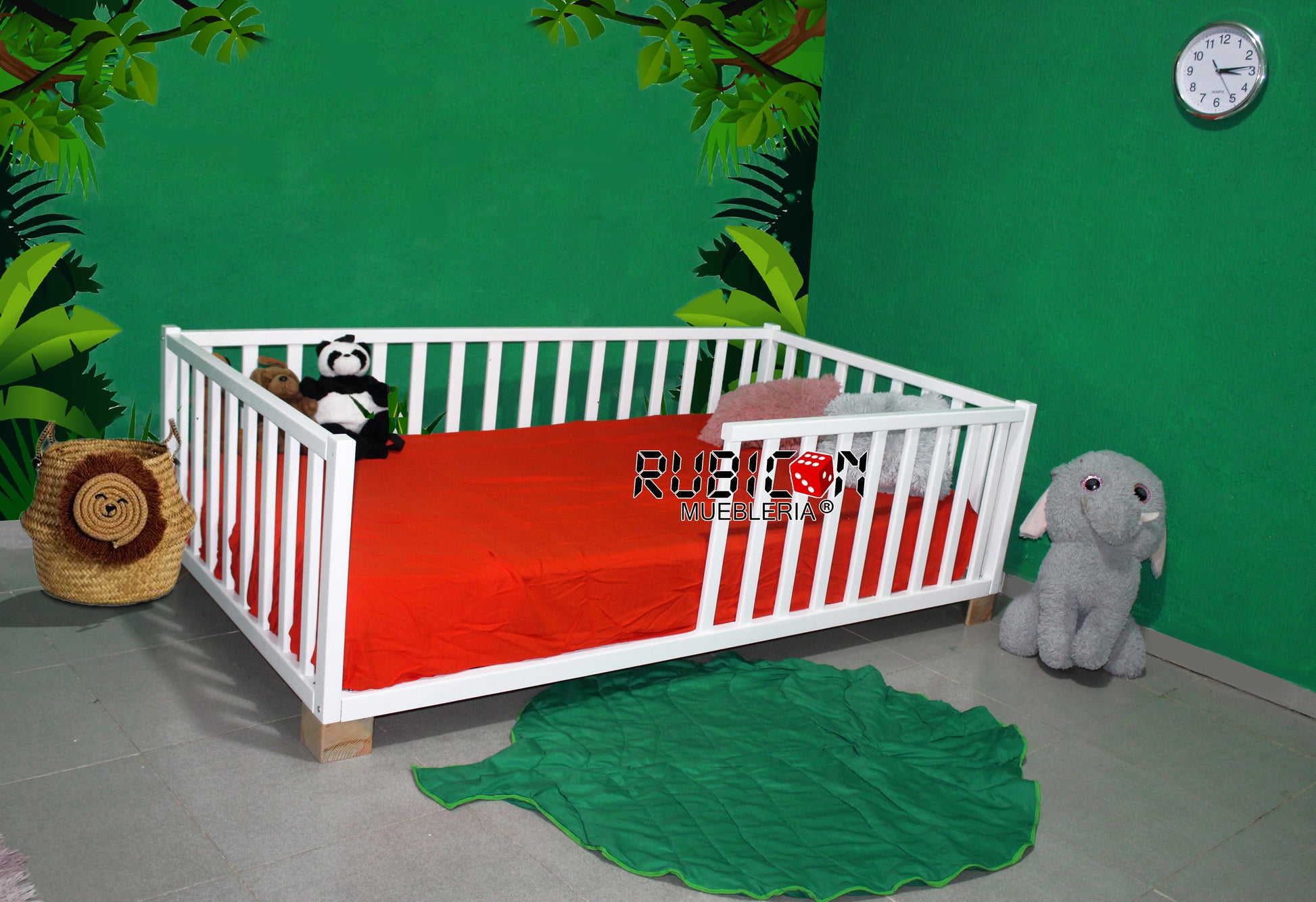Cama casita Montessori en color natural - Fabricada en madera 100% pino.