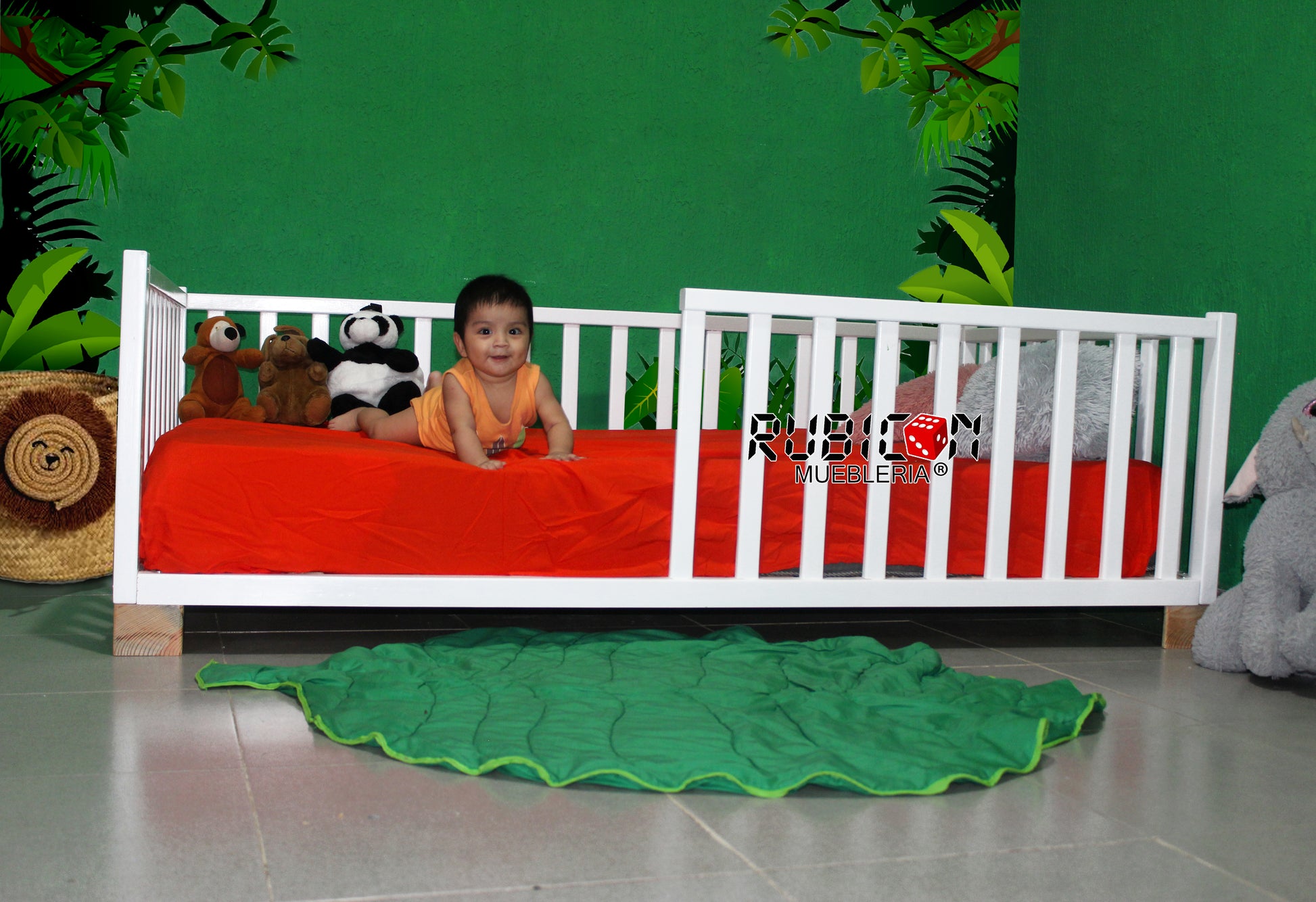 Cama Montessori en madera de pino para dormitorio infantil - Mobili Rebecca