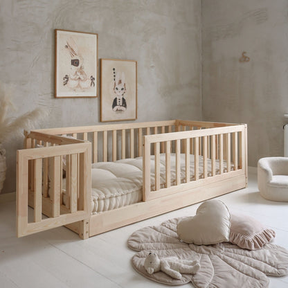 Cama Montessori cuna de madera mod. Stich + puerta