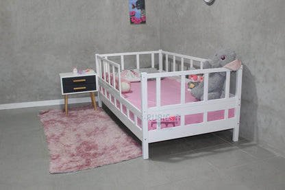 Cama Montessori infantil de madera sólida recámara para niños