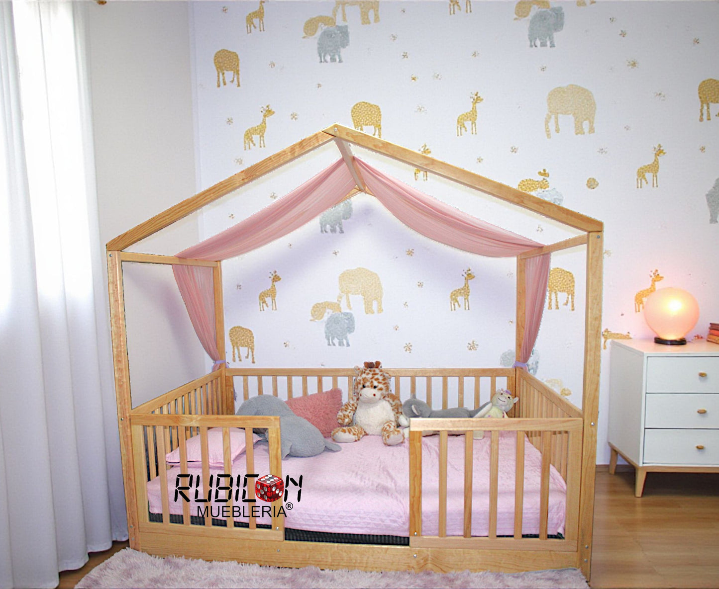 Cama Montessori casita de sueños con barandales de madera recámara infantil mod. Melmat