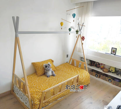 Cama Tipi Montessori de madera recámara infantil