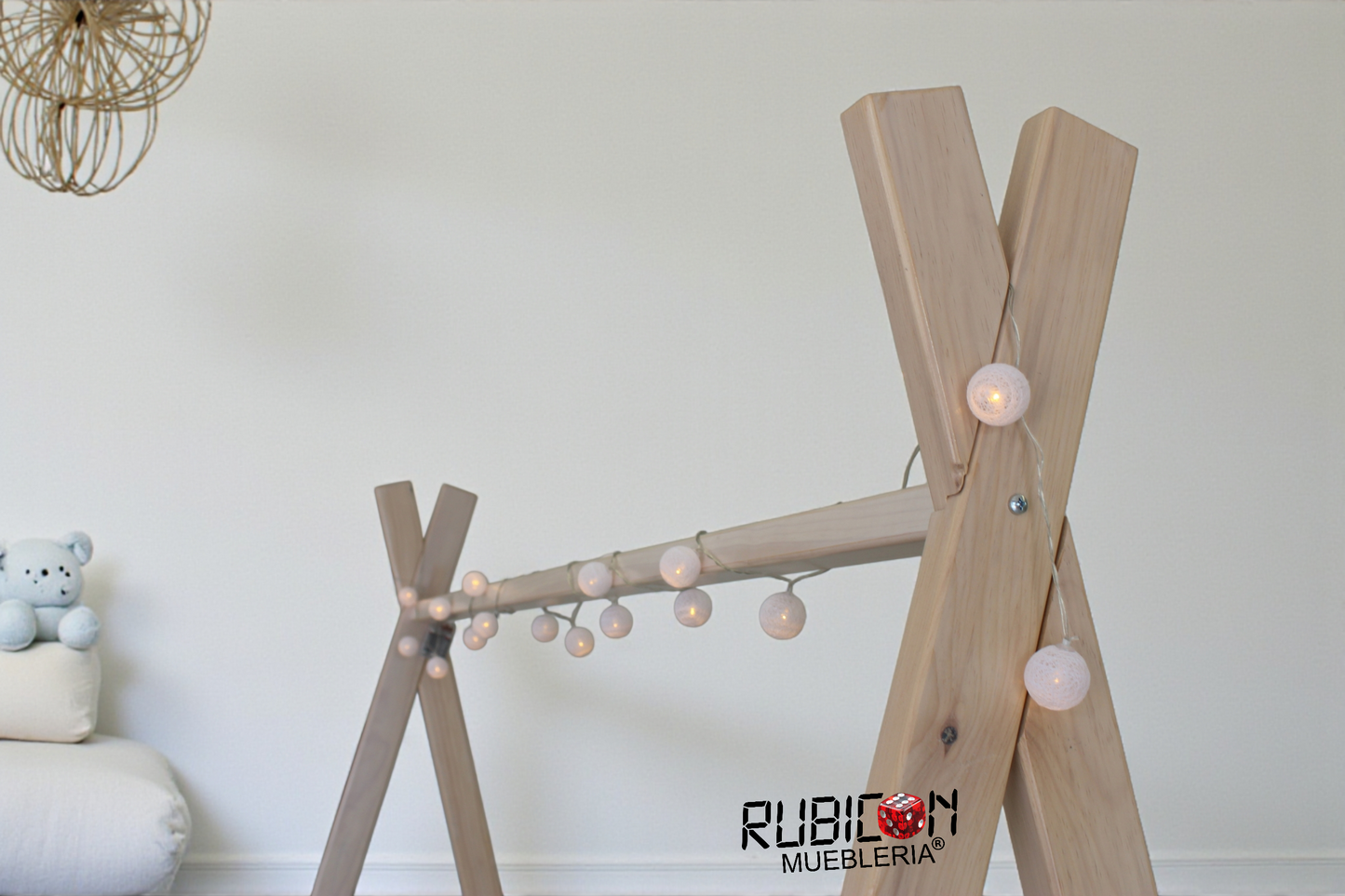 Cama Montessori de madera recamara para niños mod. Madagascar