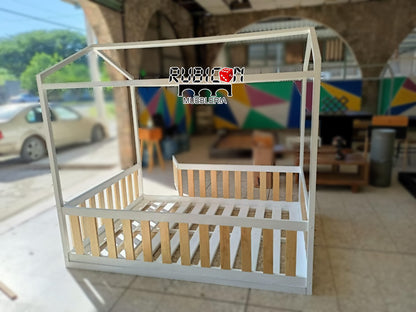 CAMA MONTESSORI CON PUERTA CASITA DE SUEÑOS  RECÁMARA INFANTIL