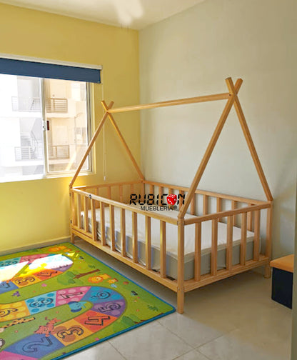 Cama Montessori de madera Casita De Sueños Cuna Tipi